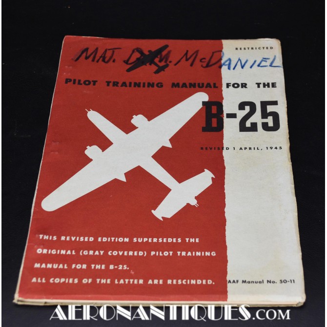 Manuel Pilote B-25 Mitchell US Army Air Force WWII