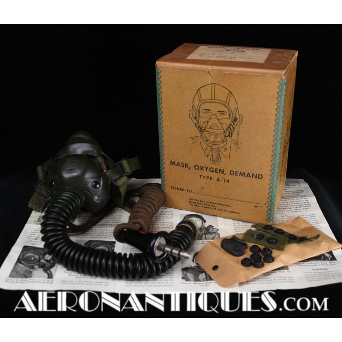 8th US Army Air Force Pilot A-14 Oxygen Mask