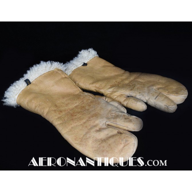 A-9 US Army Air Force Gunner Sheepskin Gloves