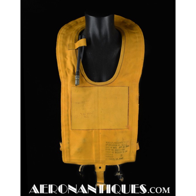 b4 life preserver;b4 mae west;wwii us pilot mae west;an6519 life vest